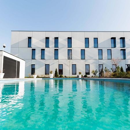 Hotel Dali Val D'Europe Chanteloup en Brie Bagian luar foto
